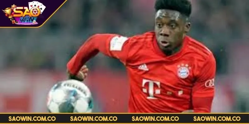 hau-ve-canh-trai-hay-nhat-the-gioi-alphonso-davies